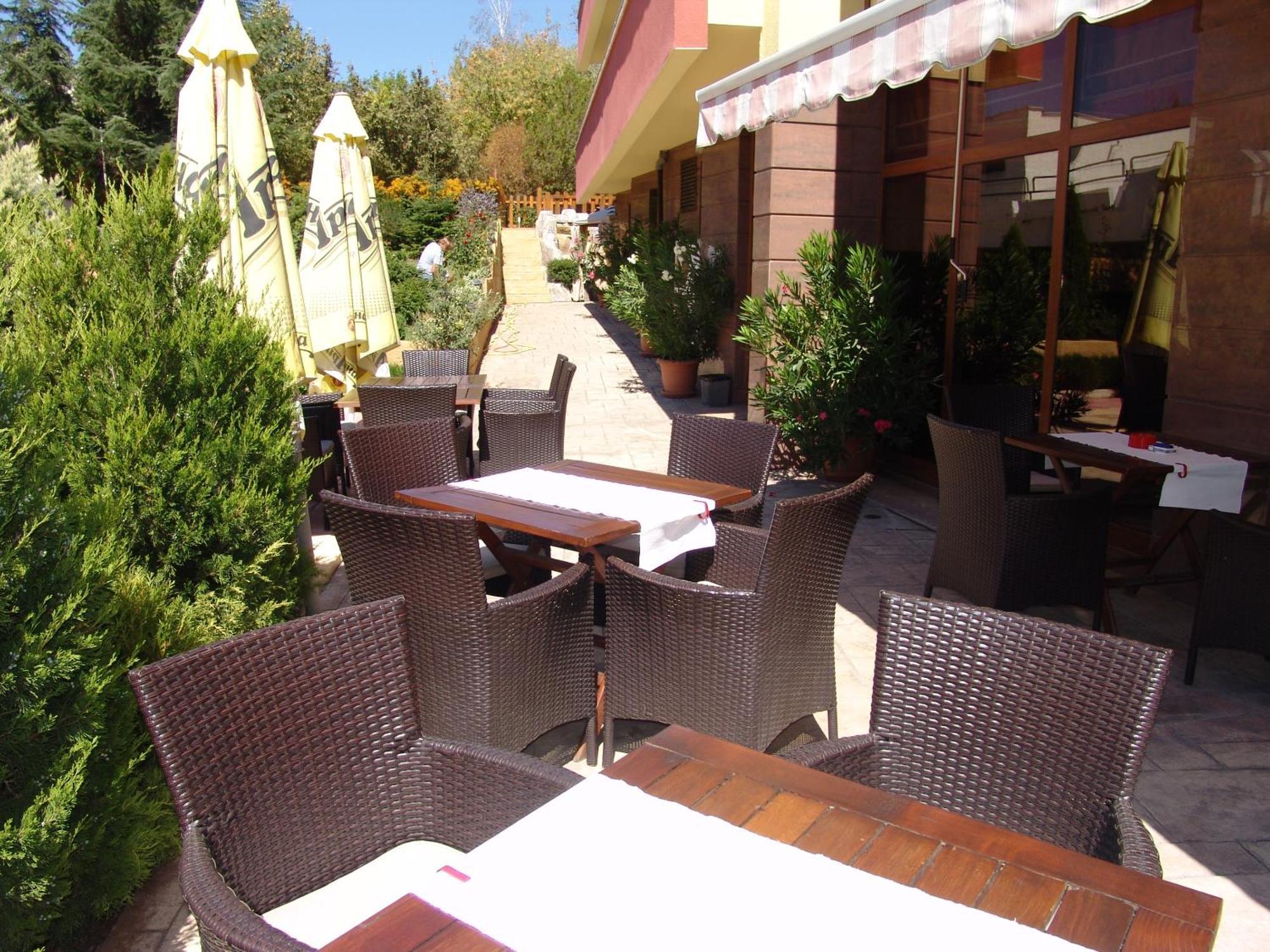 פרימורסקו Hotel Buena Vissta מראה חיצוני תמונה