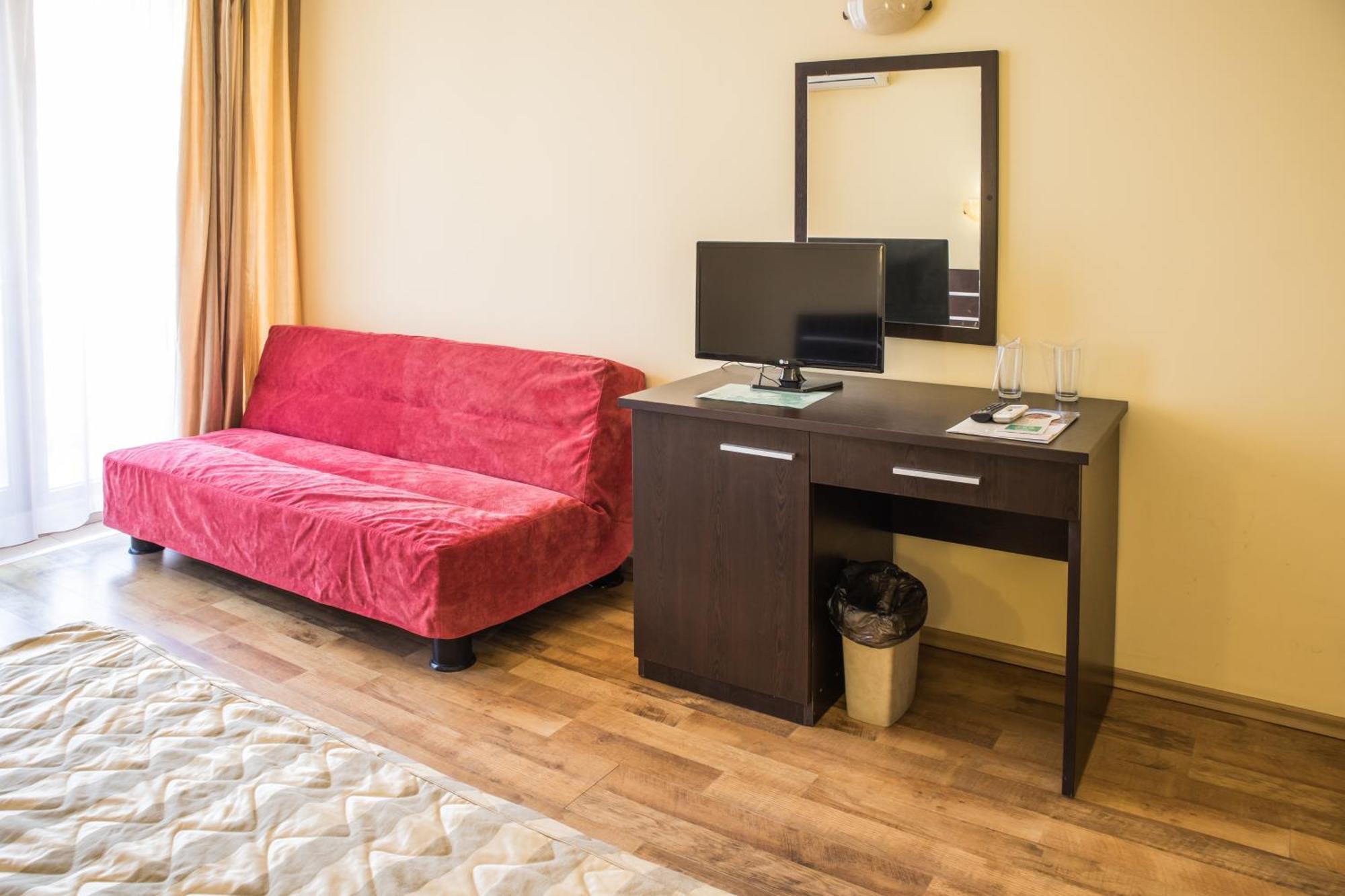 פרימורסקו Hotel Buena Vissta מראה חיצוני תמונה