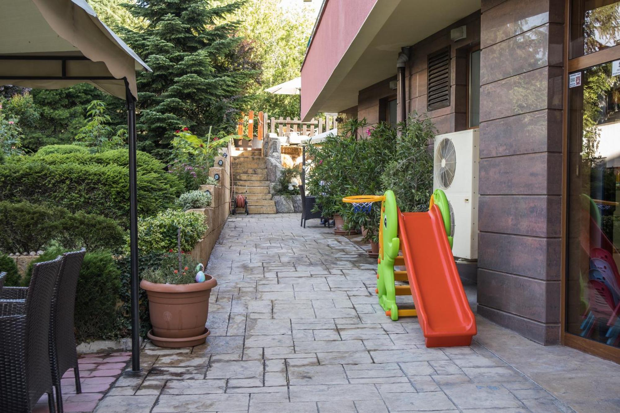 פרימורסקו Hotel Buena Vissta מראה חיצוני תמונה